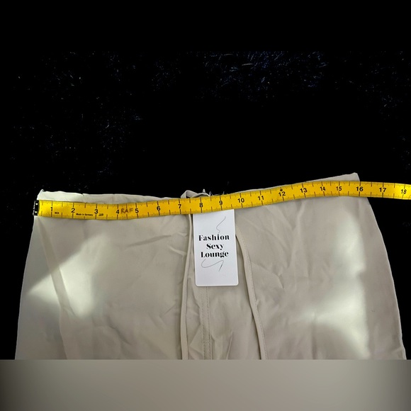 brand new tan skirt with tags! - Picture 2 of 4